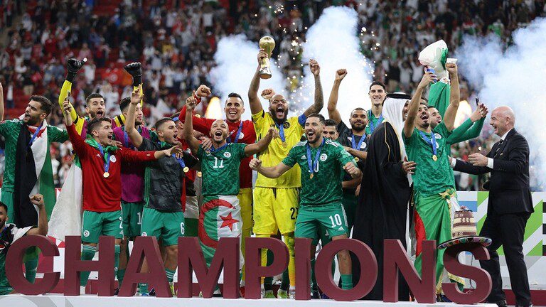 المنتخب الجزائري بطل كاس العربي 2021